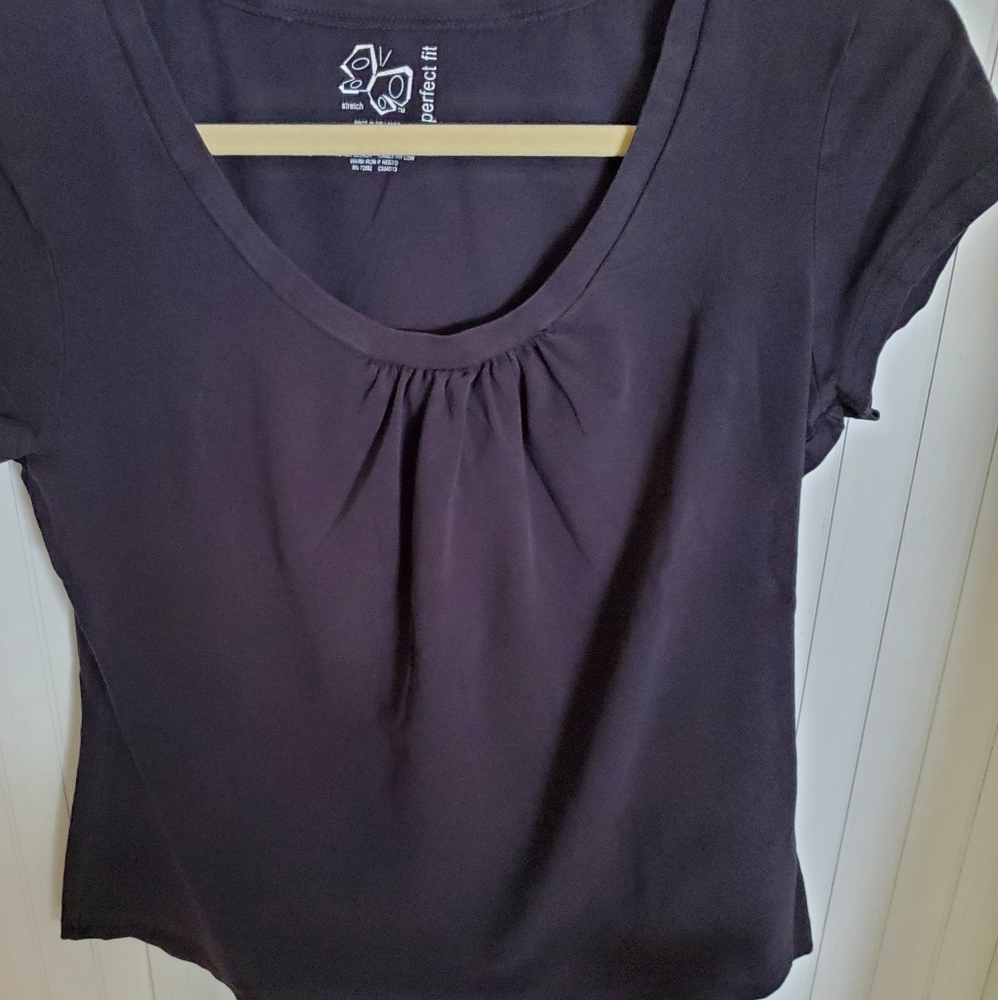 NWOT  BLACK SHIRT